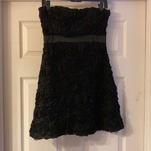 Rue 21 black ribbon flower dress - Size M